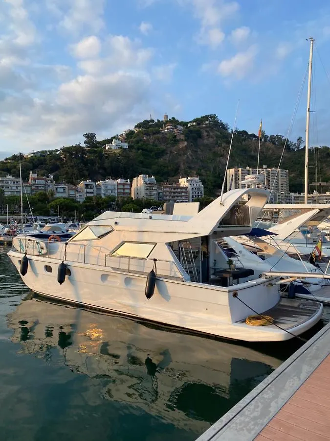 Botel Barco Muy Romantico Con Parking! Sant Adria de Besos