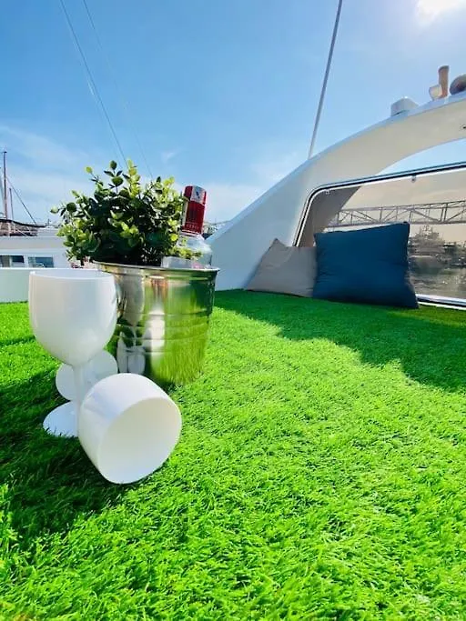 Barco Muy Romantico Con Parking! Sant Adria de Besos