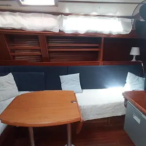 Botel Barcelona Boat Experience, Sant Adria de Besos